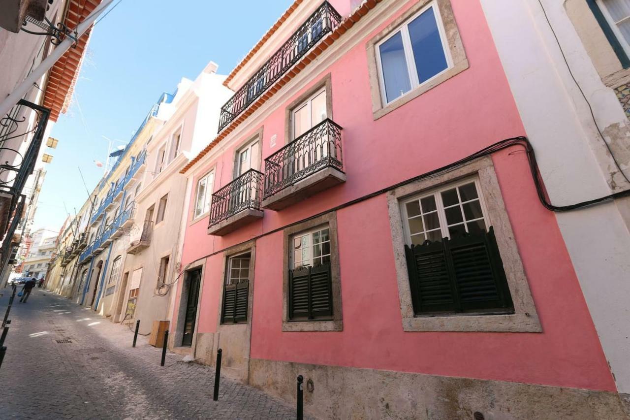 2 Bedroom Apartment With Patio Next To Avenida Da Liberdade Lisbon Exterior photo