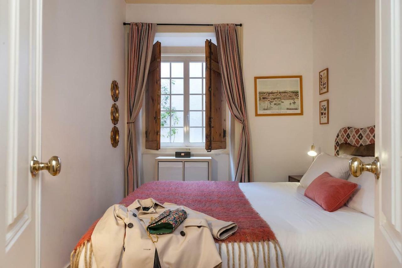 2 Bedroom Apartment With Patio Next To Avenida Da Liberdade Lisbon Exterior photo